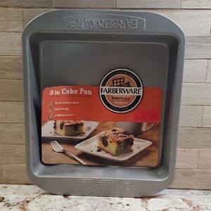 Farberware Silver 9-Inch Bakeware Pan